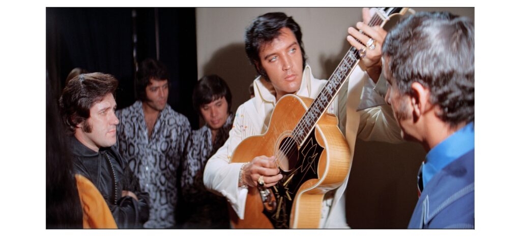 Elvis Presley ožíva v novom koncertnom filme